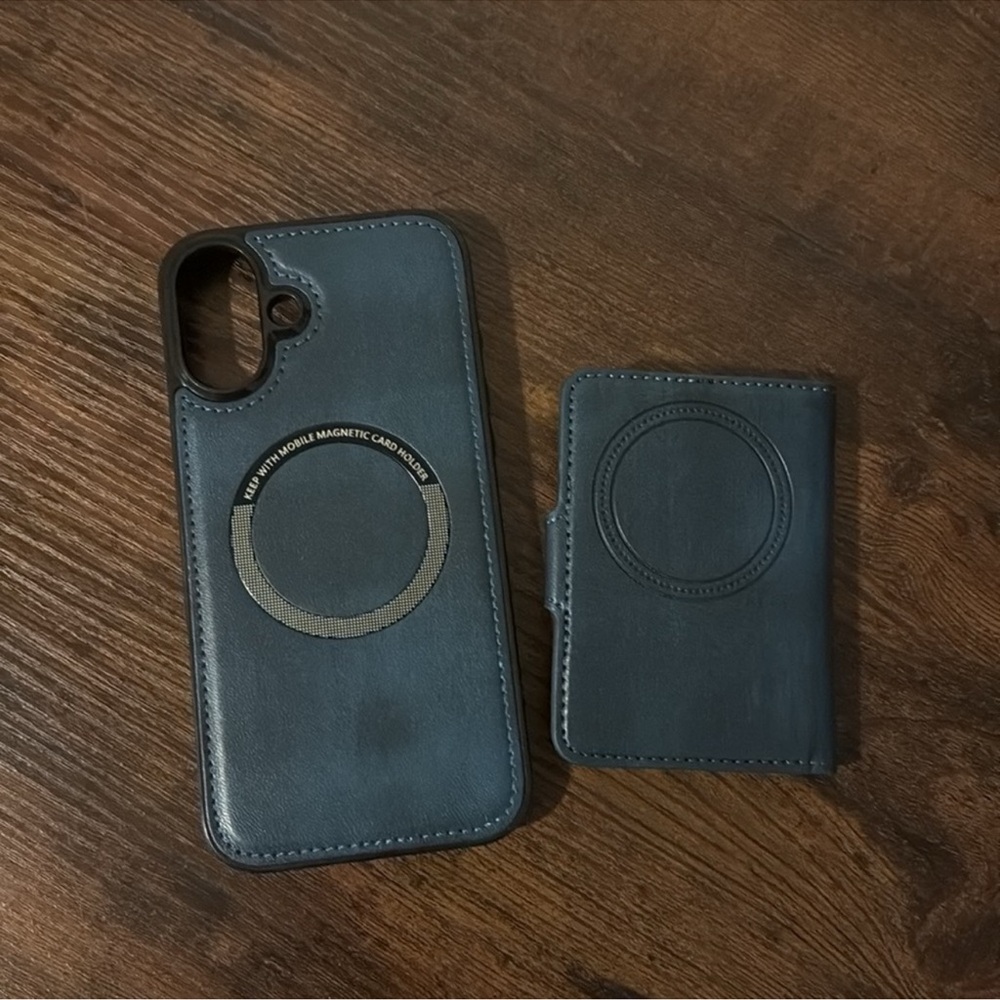 💝 iPhone 16 Plus Wallet Case